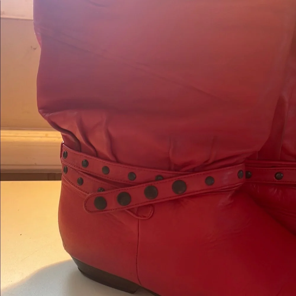 Vintage 1987 Leather Red Slouch Boots - Picture 2 of 13